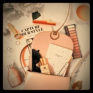 Meet your Posher, Pamela